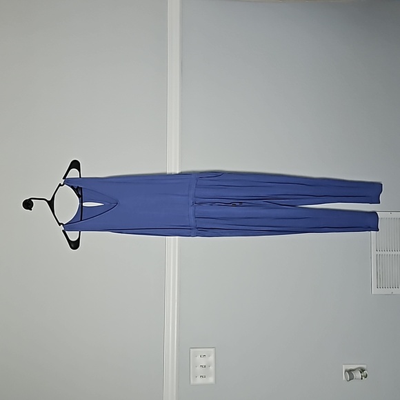 Forever 21 Contemporary Sleeveless V-neck Jumpsuit Drawstring Waist Pockets S - Picture 1 of 8